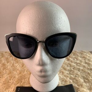 QUAY Australia My Girl Sunglasses With Case